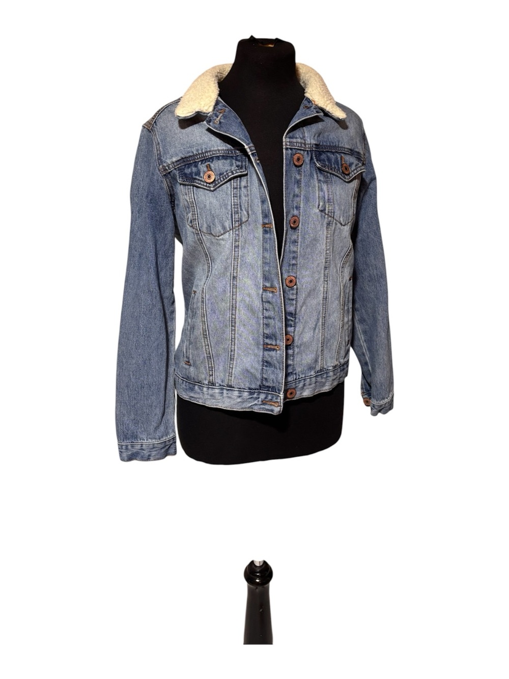 Women’s Light Blue Denim Jacket with Sherpa Collar